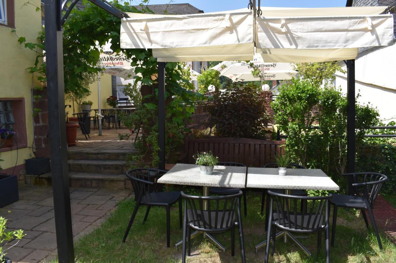 Landgasthof Zur Sonne Enkirch Dış mekan fotoğraf